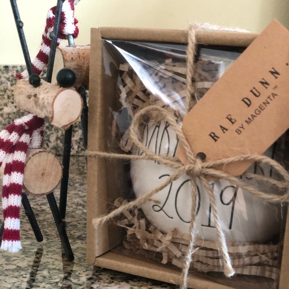 NWT RAE DUNN “Baby’s First 2019” ornament - Picture 5 of 6